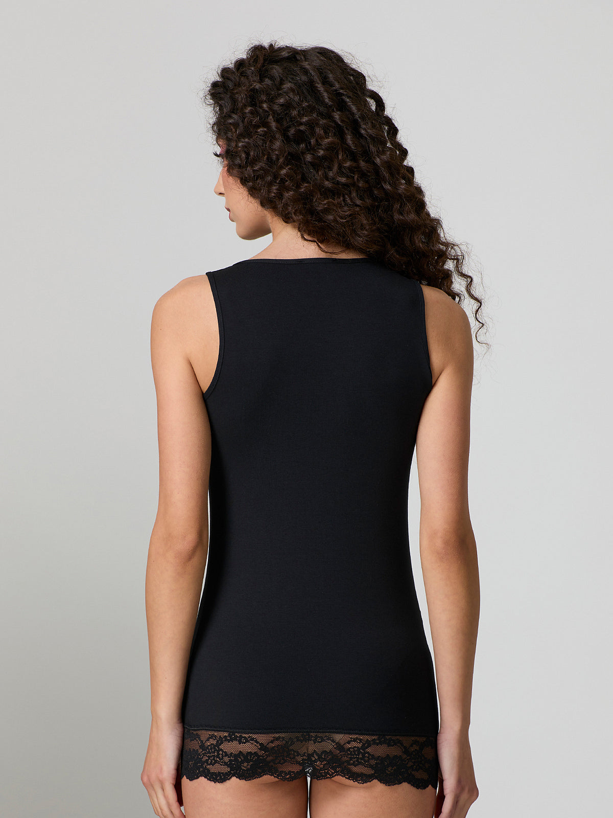 Jadea - Canotta art. 4328 Spalla Larga con Balza in Pizzo in cotone e Modal - immagine 2