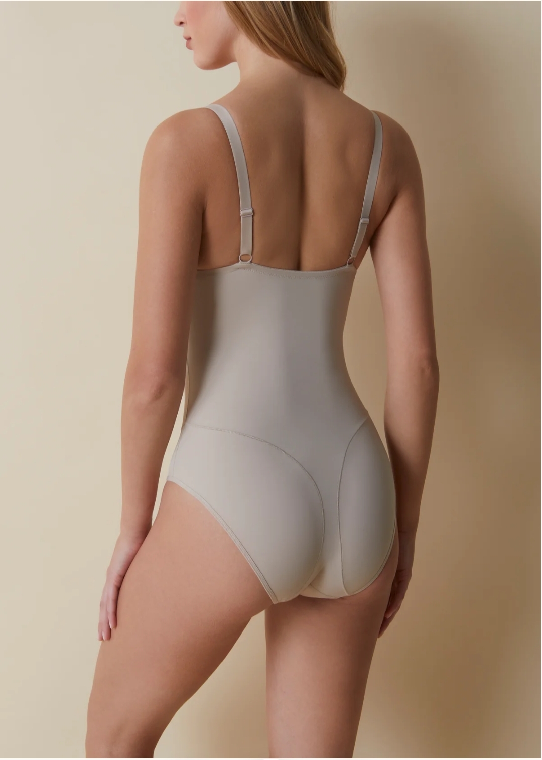 Selene – Body Contenitivo Cristina in Coppa C con Ferretto Senza Imbottitura - immagine 4