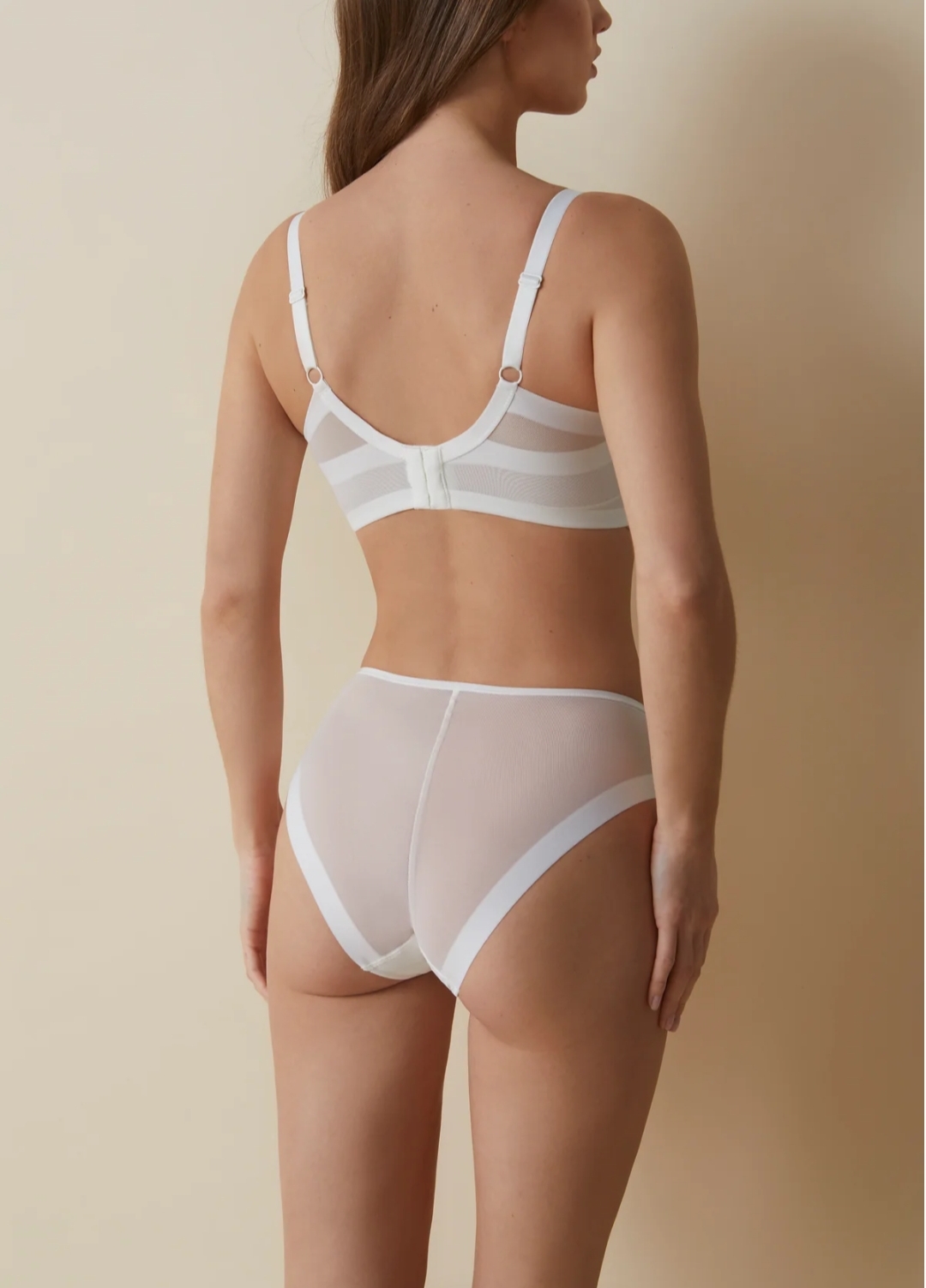 Selene - Reggiseno Violeta Coppa E/F con Ferretto e Inserti in Tulle - immagine 5