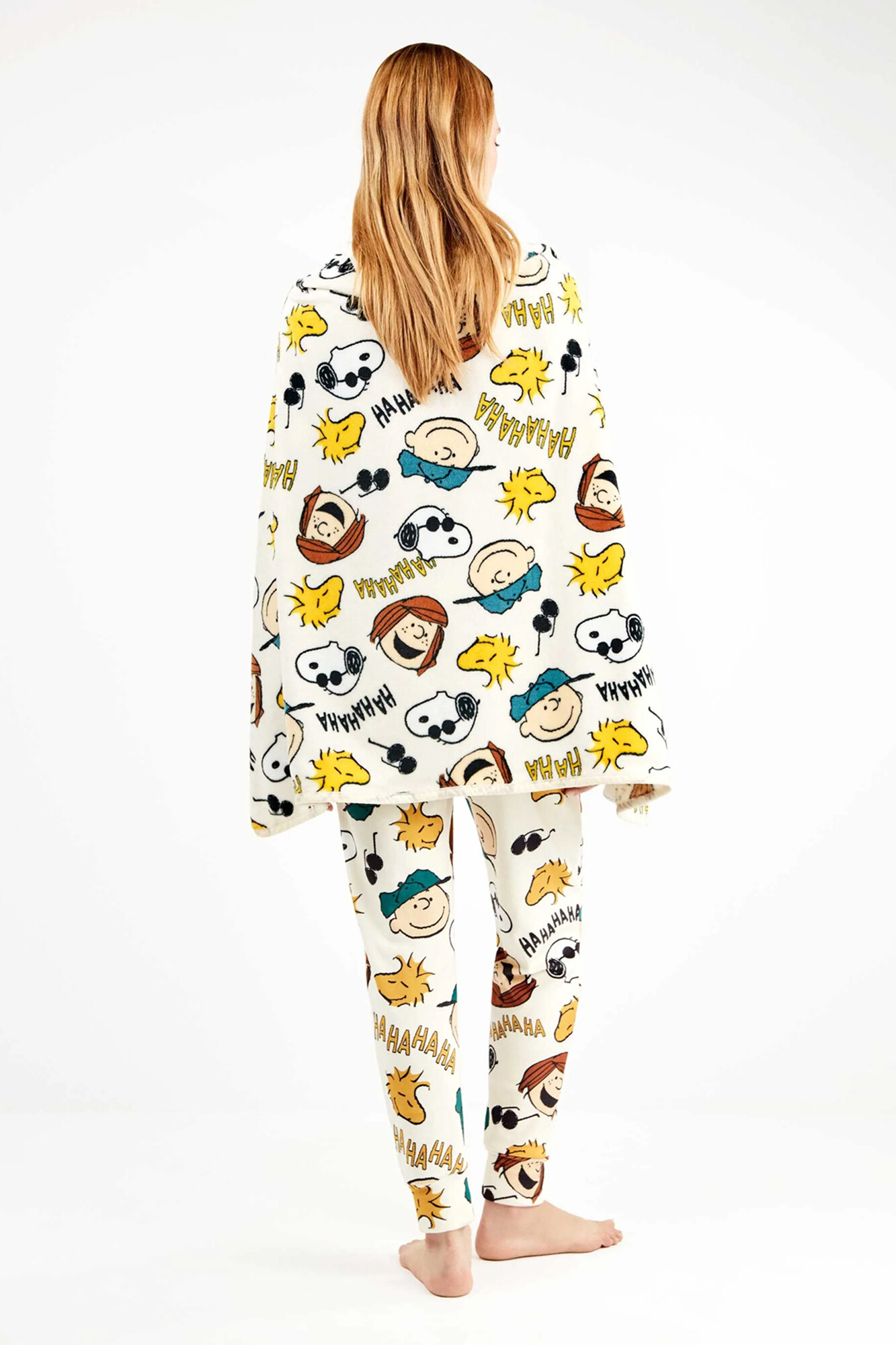 Gisela - Plaid / Mantella serie Peanuts - Snoopy & Friends - immagine 4