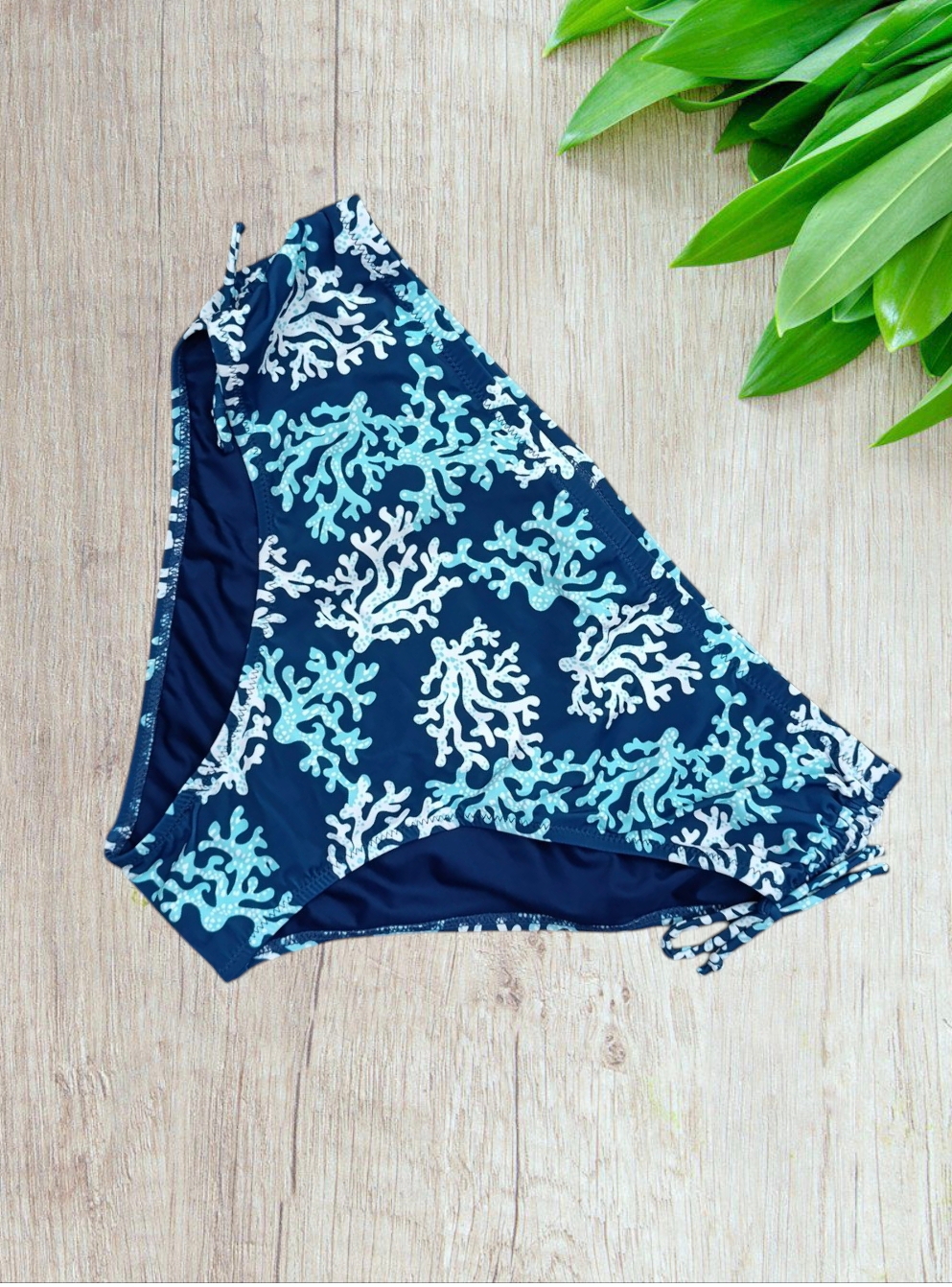 Bikini Corallo & Mare - Eleganza e Comfort in Taglia 54 - immagine 9